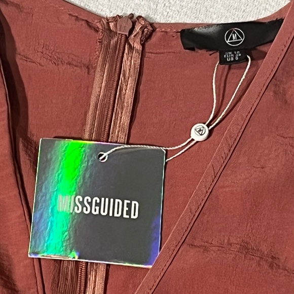 Miss Guided Long Sleeve Cross Over Front Mini Dress Rusty Pink Size 6 NWT - Picture 8 of 11